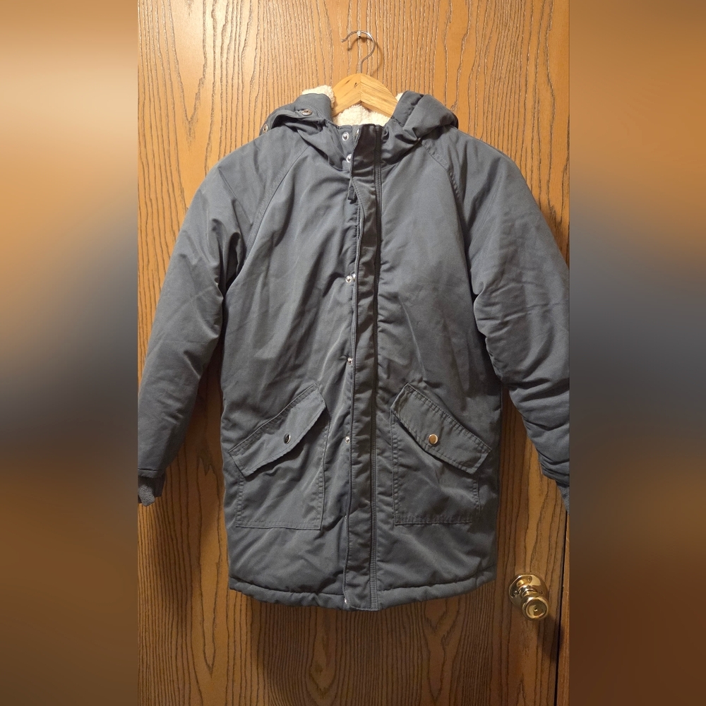 Cat & Jack Grey puffer Jacket with thumb holes